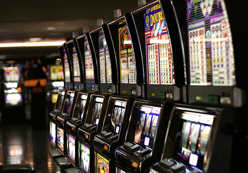 Slot machine - Wikipedia